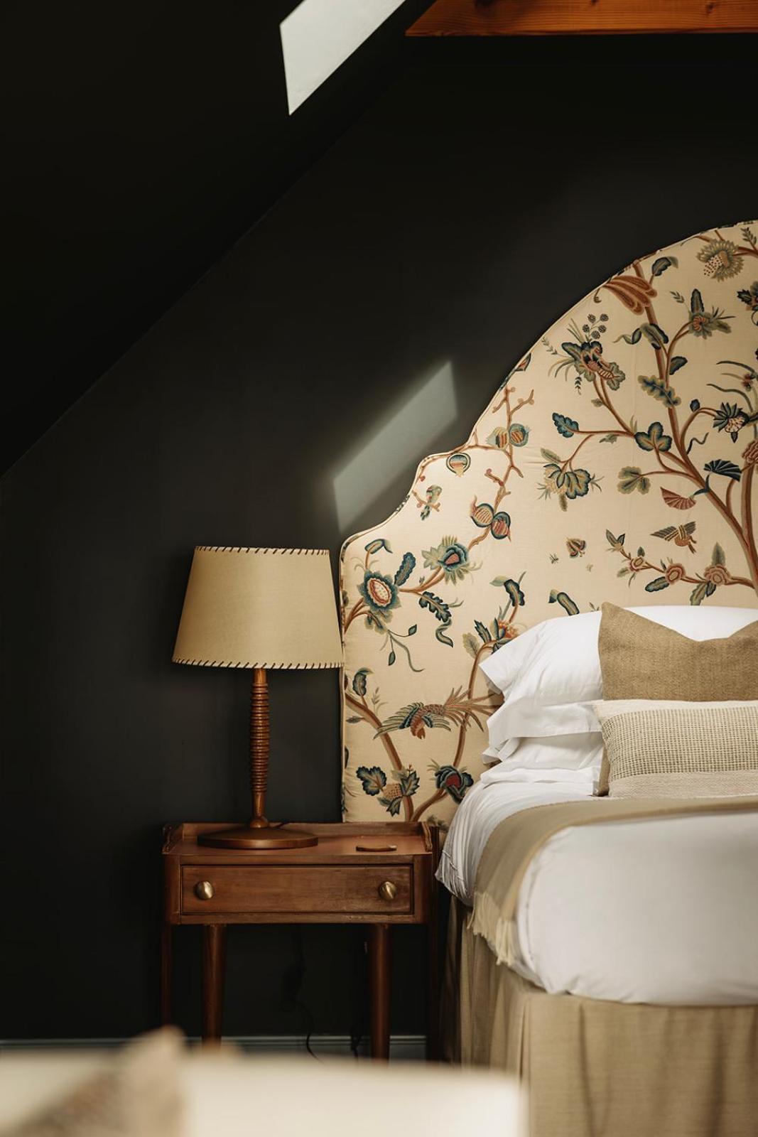 Mint Croft Luxury Self-Catering Cottages Geary エクステリア 写真
